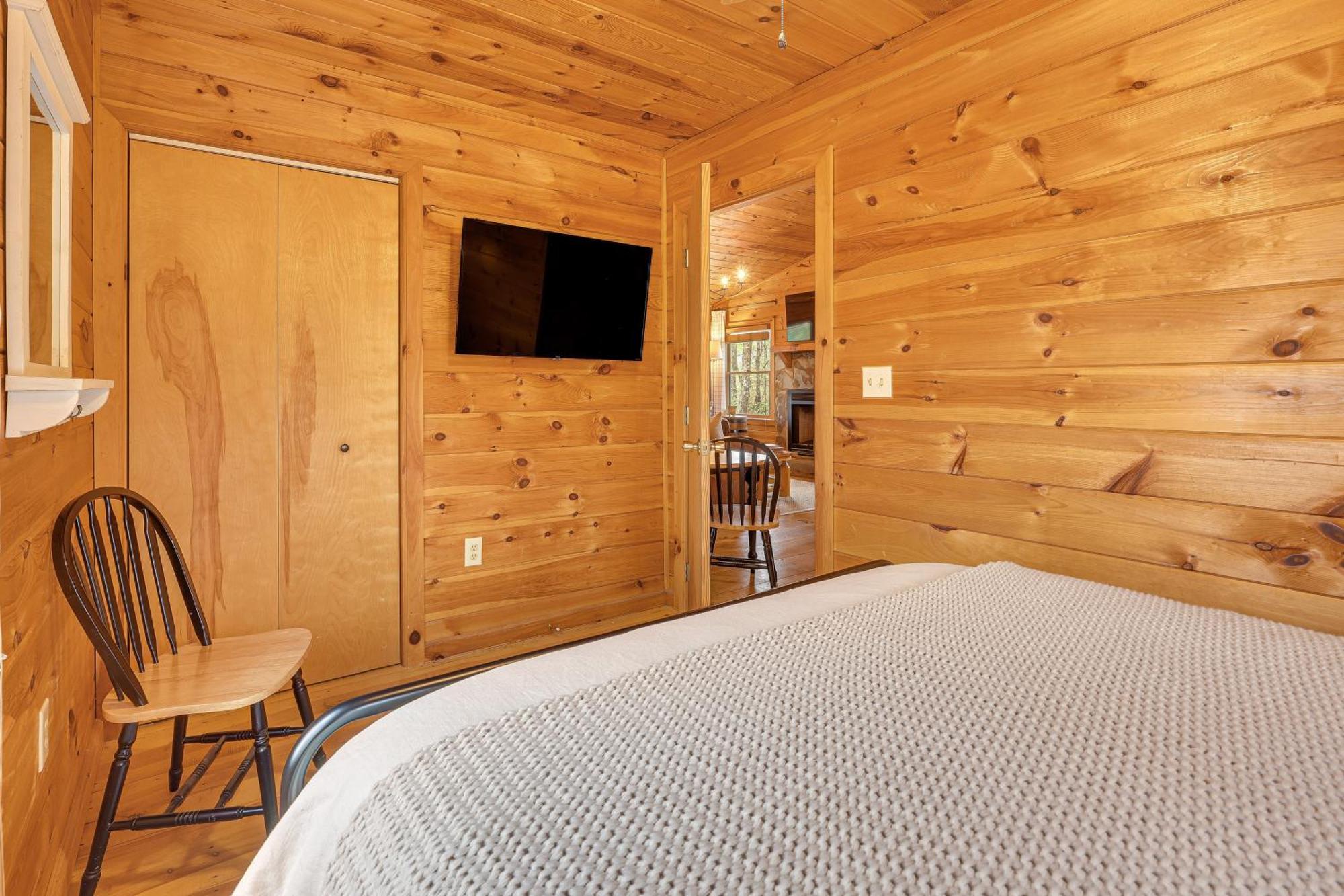 Cozy Cabin In Private Location With Hot Tub And Grill! بلو ريدج المظهر الخارجي الصورة