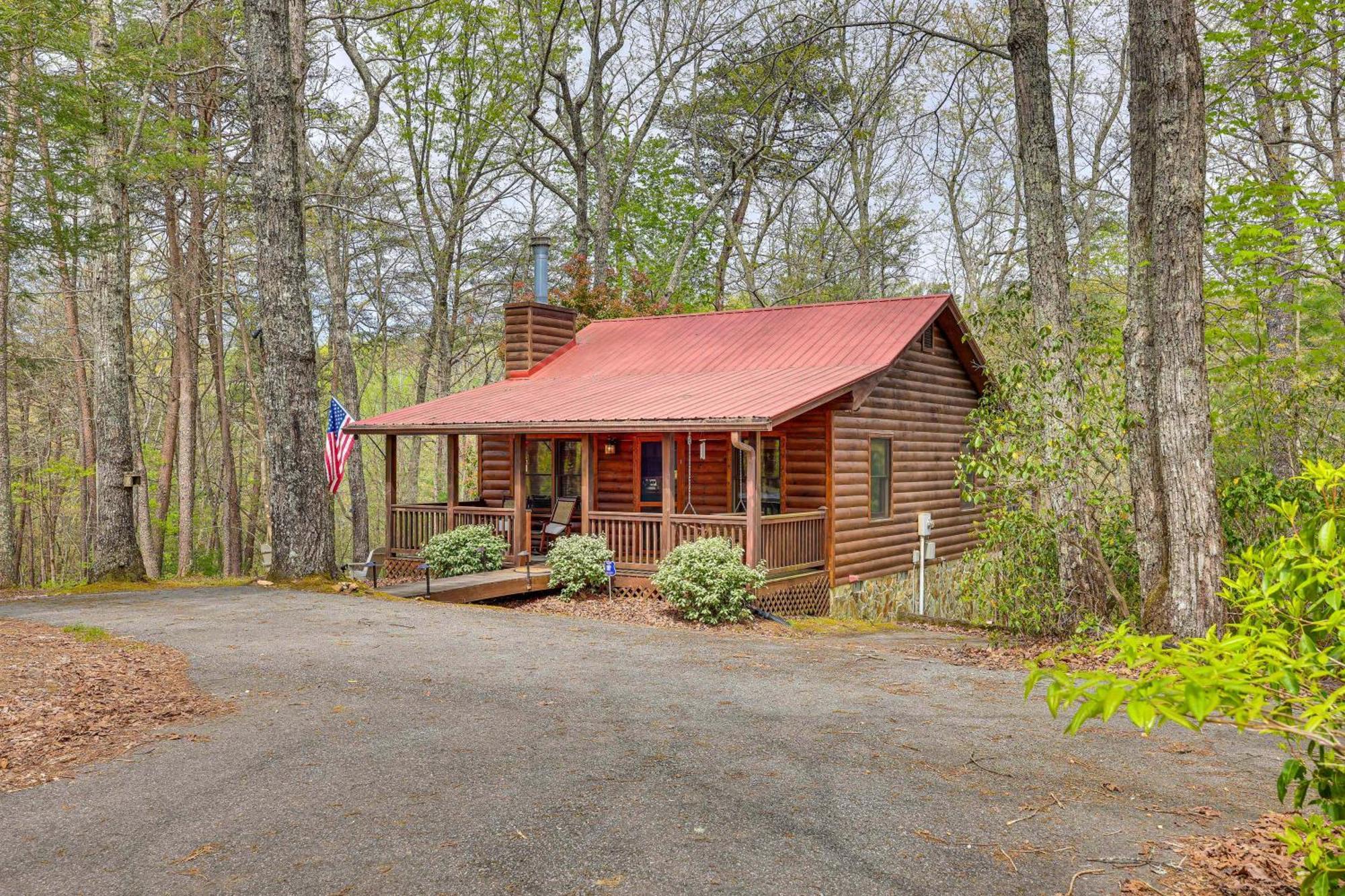 Cozy Cabin In Private Location With Hot Tub And Grill! بلو ريدج المظهر الخارجي الصورة